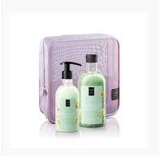 Lavish Care  Pistachio Gelato - Body Care Bag Set Σετ περιποίησης σώματος με νεσεσέρ