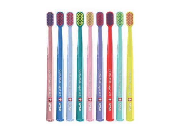Curaprox CS 3960 Super Soft Οδοντόβουρτσα red 1τμχ