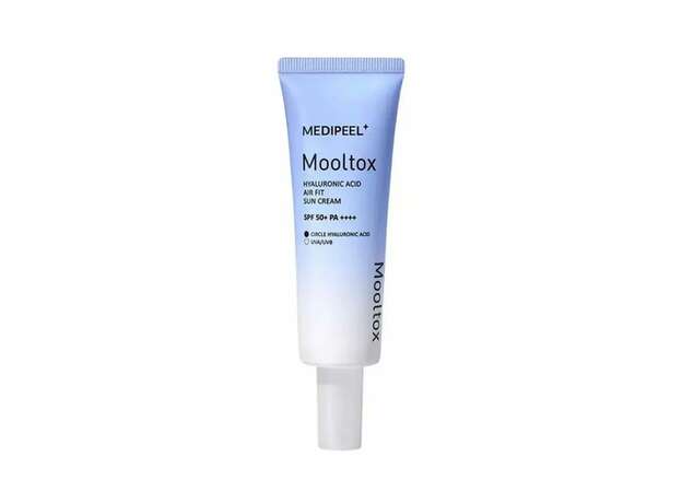 MEDIPEEL+ Hyaluronic Acid Mooltox Air Fit Sun Cream SPF50+ PA++++ 50ml