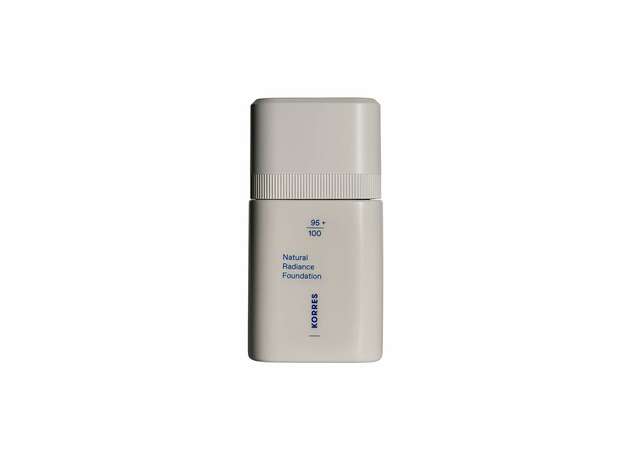 Korres Natural Radiance Foundation  - 02 Medium 30ml
