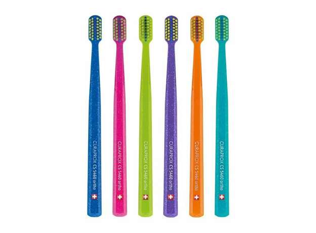 Curaprox Ortho CS 5460 Ultra Soft πράσινη - μπλε Οδοντόβουρτσα για τα Σιδεράκια 1tem